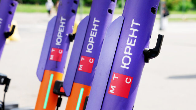 Urent electric scooters