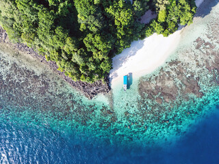 Indonesia Bangka - Drone view Bangka Island coral reef © Marko