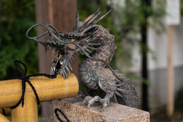 dragon bronze statue