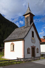 Fototapeta premium Chapel Obere Gasse in Leutasch, Tyrol, Austria, Europe 