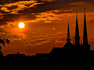 Fototapeta premium church at sunset