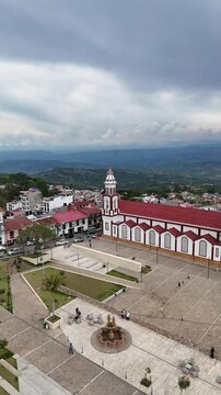 iglesia de velez santander