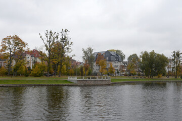 Obraz premium Upper pond in autumn in Kalin