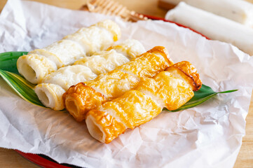 フグと炙り焼きちくわ