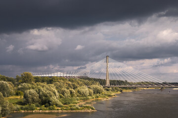 Obraz premium Stormy Skies Over Fistula River in Warsaw, Poland