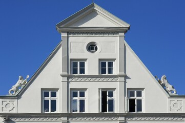 Obraz premium Facade of a Classicistic house from 1800, Lüneburg, Lower Saxony, Germany, Europe