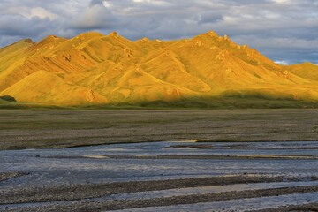 River coming from Köl-Suu mountain range, Kurumduk valley, Naryn province, Kyrgyzstan, Asia