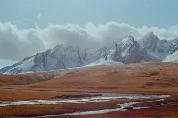 Photo sur Plexiglas Analog landscape with snow and clouds from Kok Kyya valley, Kyrgyztan