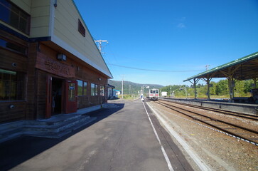 音威子府駅と列車