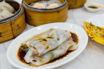 Cantonese yum cha dim sum, meat dumpling in the basket
