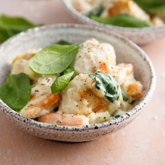 Chicken meatballs with cream sauce