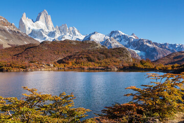 Naklejka premium Autumn on Fitz Roy