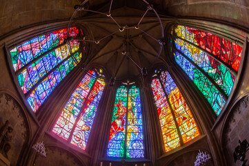 Intérieur de la Cathédrale Saint Etienne dans la ville de Metz en Moselle. On peut voir les...