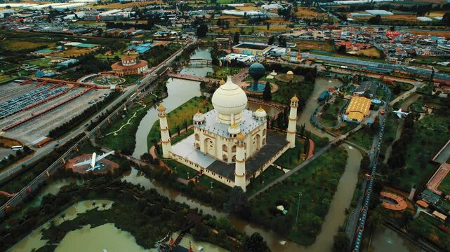 vista a&eacute;rea del parque Jaime duque, ubicado en Bogot&aacute; Colombia