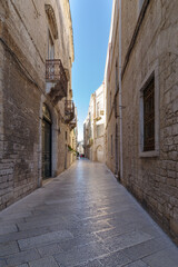 Obraz premium Trani street, Apulia, Southern Italy
