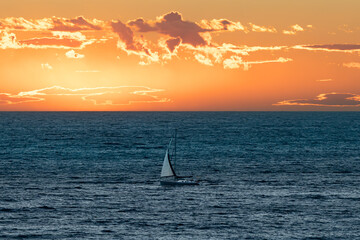 Golden Hour Sailing: A Peaceful Sunset in Sanary-sur-Mer