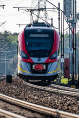 Passenger train. © Tomasz Warszewski