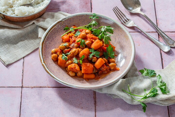 Chickpea and carrot tagine with rice