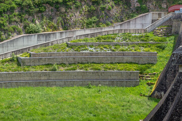 Barrage du lac de pont et massène