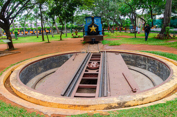 Railway engine turntable