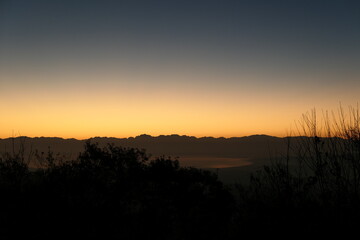 夜明け直前の北アルプス
