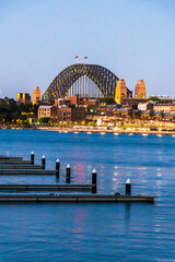Obraz premium Scenic night city views from Pyrmont, Sydney