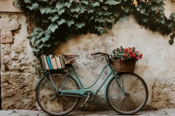Fototapete Rund A vintage bicycle near an old wall wrapped in greenery: a perfect attribute of the urban landscape © Visual Craft