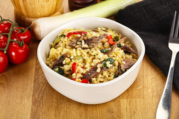 Bulgur with lamb and vegetables