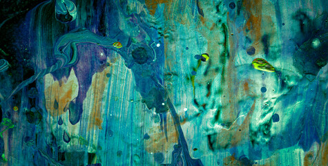 Colorful Textures and Patterns with a Touch of Gold Paint
