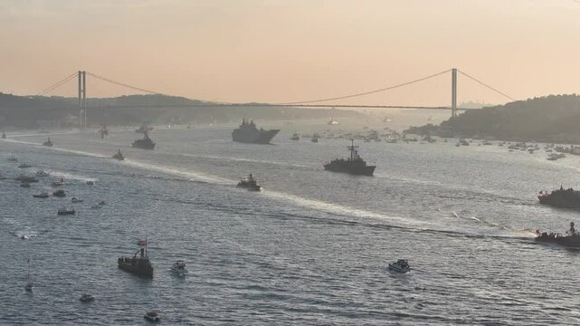 Turkish Flag ind October 29 Republic Day Celebrations (29 Ekim Cumhuriyet Bayramı Kutlamaları) Drone Video, July 15 Martyrs Bridge &Ccedil;engelk&ouml;y, &Uuml;sk&uuml;dar Istanbul, Turkey (Turkey)