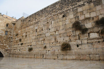 Panoramic view of the Western Wall in the Old City of Jerusalem, with no people in the prayer plaza.