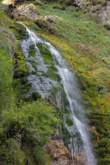 Naklejka premium Close-up of Goriuda waterfall near Chiusaforte, Italy