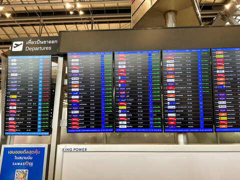 Bangkok, Thailand - &lrm;&lrm;&lrm;January 4, 2023 :Flight Information Display System At Suvarnabhumi International Airport.