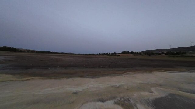 Sorvolo della riserva naturalistica della foce del delta del Po prosciugato dalla forte siccit&agrave; che ha colpito la nostra Italia	