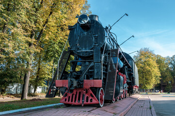 Steam locomotive on the platform.