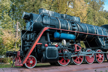 Steam locomotive on the platform.