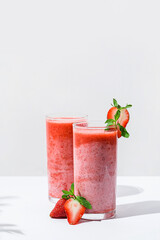 smoothies with strawberries and milk