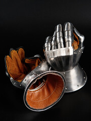 Medieval Knight King Armor Gauntlets Gloves Battle Medieval Crusades Protection