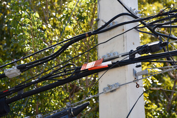 cable, pole, wire, line, fiber, ftth, pole line hardware