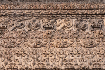 The exquisite brick carvings of the Xiuding Temple Tang Tower