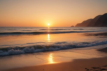 Naklejka premium sunset over the ocean with waves crashing on the beach