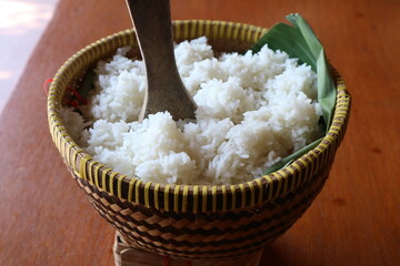 A fragrant bowl of white rice: a healthy Asian staple.