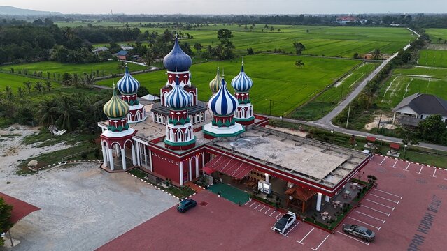 Masjid Lapan Kubah Besut Terengganu