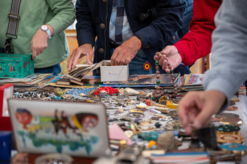 A flea market where people is looking for second hand things, second life concept