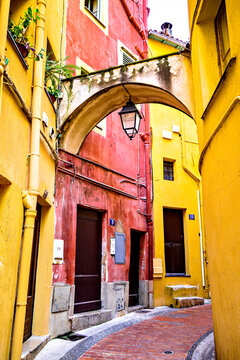 Fototapeta Colorful streets of the historic center of the city of Menton on the French Riviera, Cote d'Azur, France