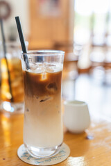 おしゃれカフェのカフェラテ