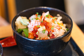 カニと海鮮丼かじまのみほ丼