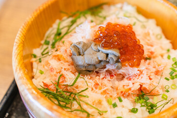 カニと海鮮丼かじまのかに丼