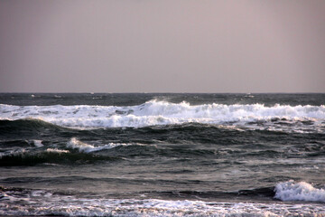 Crashing waves of the Indian ocean, waves of the sea
