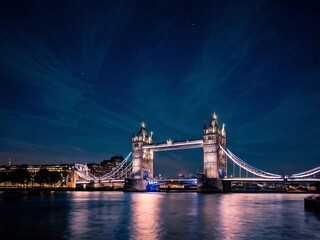 Tower Bridge Illuminated at Night © AI ARLI